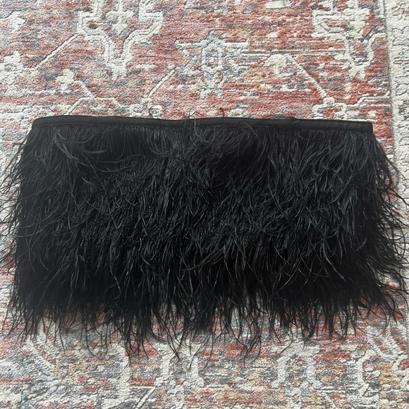 Revolve - Camila Coelho - Emiliana black feather crop top - Picture 1 of 4